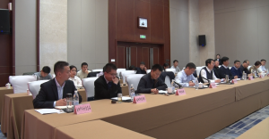 南阳创业大街参加京宛科技交流合作座谈会